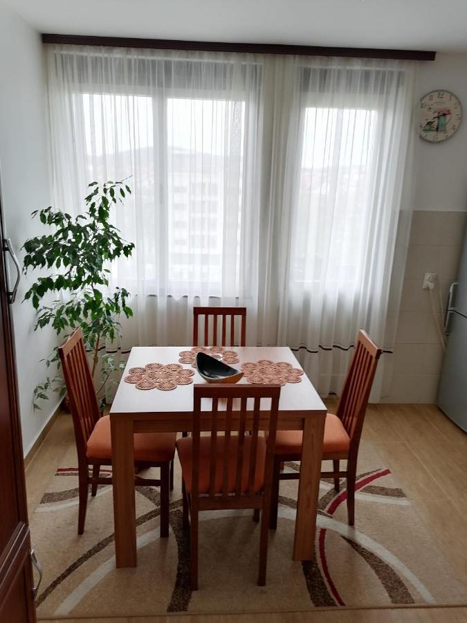 Apartman Lena Aranđelovac Eksteriør billede
