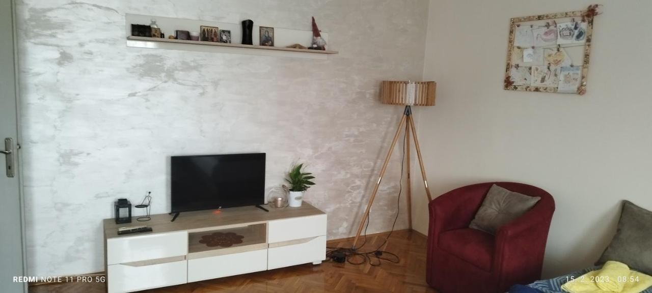 Apartman Lena Aranđelovac Eksteriør billede